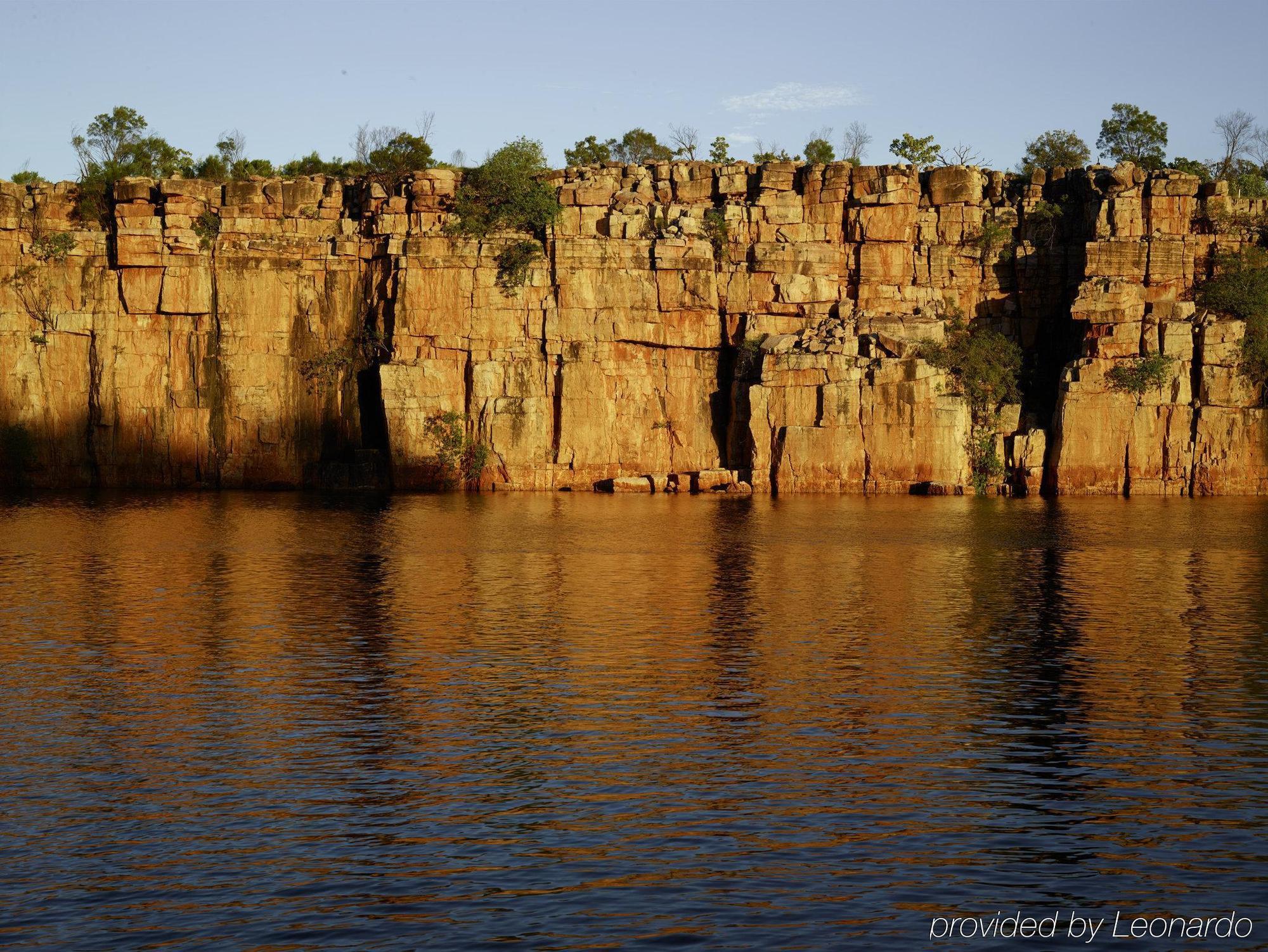 Berkeley River Lodge Экстерьер фото